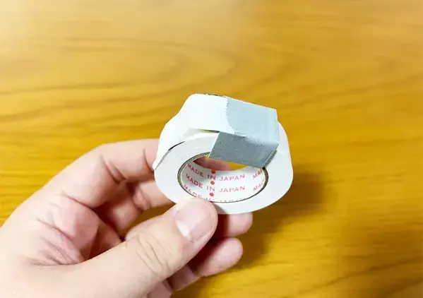 ラップの『刃』は捨てずに再利用するのが正解　5分で作れる「専用カッター」が快適すぎる
