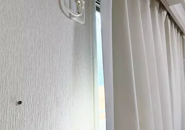 『磁石』を窓縁に貼ると部屋が快適に　西日を侵入させないコツに「温度が1.4度も下がった」