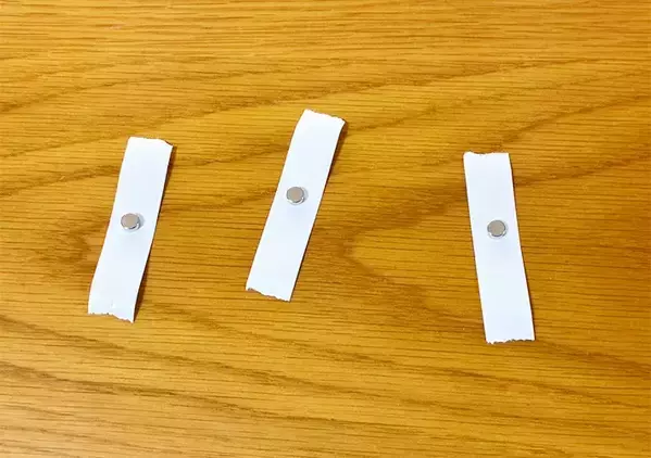 『磁石』を窓縁に貼ると部屋が快適に　西日を侵入させないコツに「温度が1.4度も下がった」