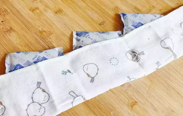 保冷剤が余ってたら試してみて！　夏に役立つ『簡単リメイク術』【子供の暑さ対策】