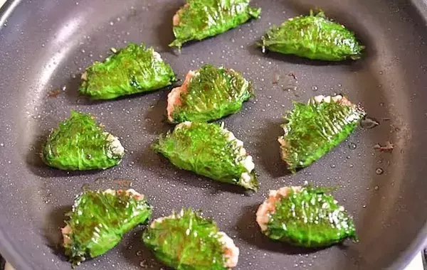 豚ひき肉を大葉で挟むだけ！　できた夏の簡単おかずに「餃子の皮いらず」「タレなしでもいい」【管理栄養士が実践】