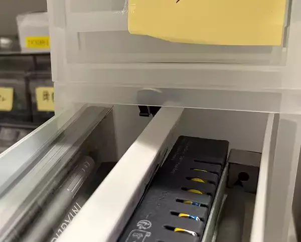 カギにダブルクリップを通すと…　日常のイライラを解消してくれるアイディア