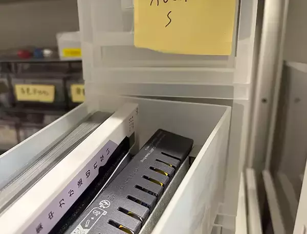 カギにダブルクリップを通すと…　日常のイライラを解消してくれるアイディア