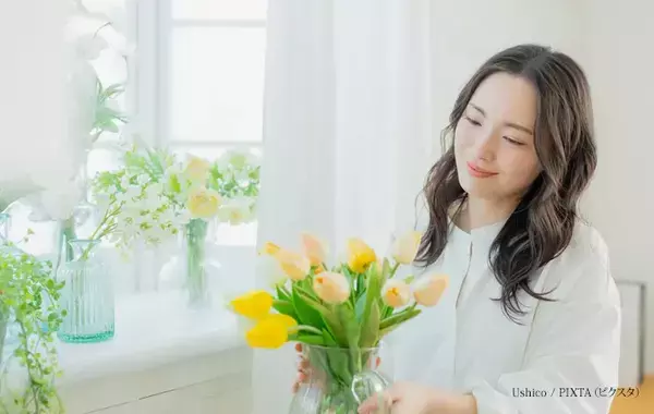 夏場に傷みやすい切り花、“長持ち”させるには？　『正しいお手入れ』をプロに聞いた