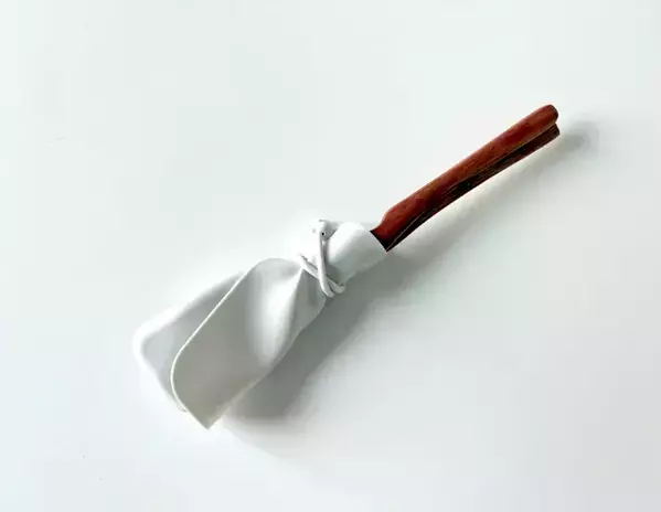 箸やスプーンを包む『無印のカトラリーカバー』　じゃない使い方が「旅行にピッタリ」「2つ買った」