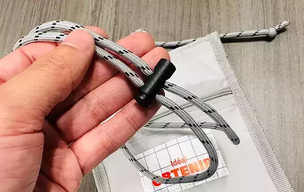 3COINSで見つけた夏にぴったりのサコッシュ　ペットボトルの保冷や塩分補給がこれで快適に！