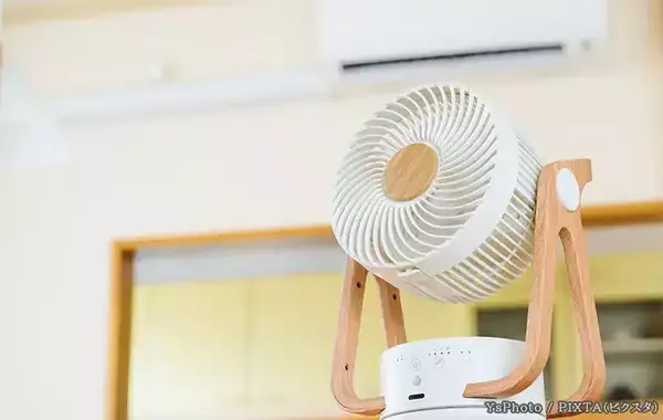 扇風機とサーキュレーター、エアコン中はどっち？　メーカーが教える使い分け