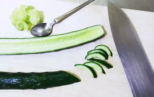 食べた夫が「いい味してるね」　キュウリとたくあんで作る簡単な一皿