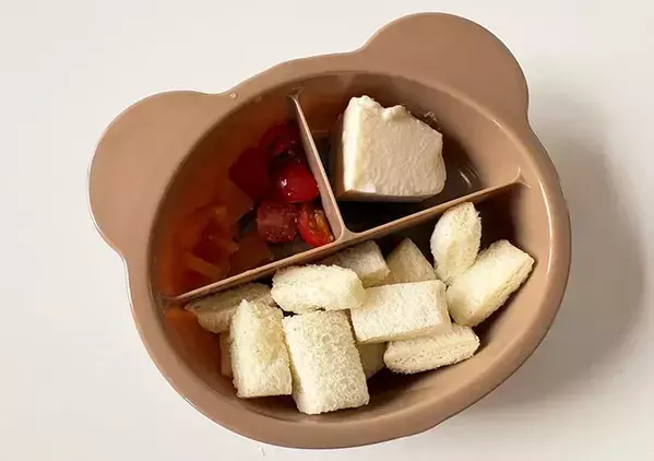 ダイソーのベビー用品の『じゃない使い方』離乳食が終わった後は？