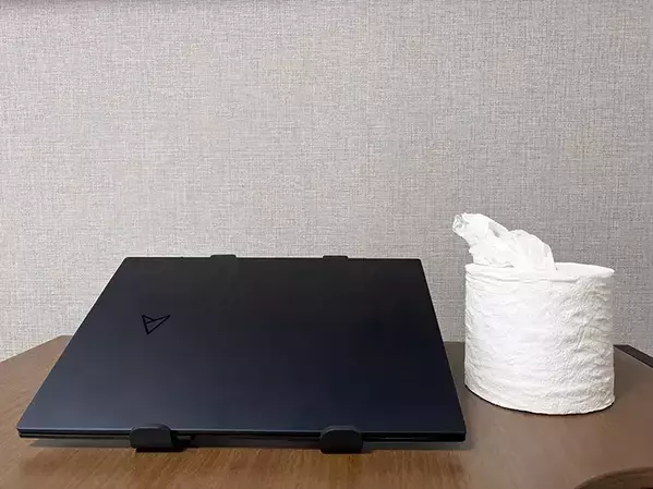 トイレットペーパーは『芯』を抜いて使う！　アウトドアや災害時に便利なアイディア