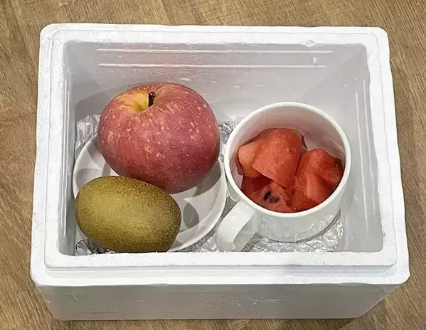 冷凍庫に入れていないのに…　果物を「まるでシャーベット」「シュワシュワ食感」にする方法が、こちら
