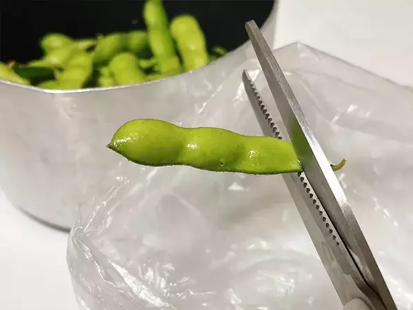 枝豆は蒸すのもアリ！　塩に『ちょい足し』で「こんなに味が違うとは」