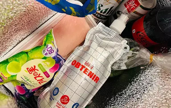 スリコのアルミボトルが保冷剤代わりとしても大活躍！　「アイスが溶けない」「サイズ感が絶妙！」
