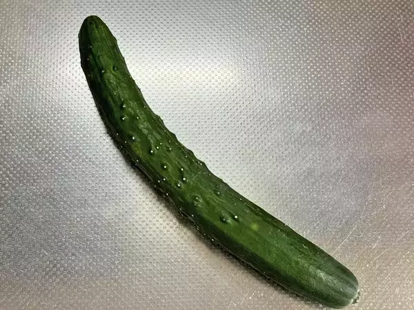 まとめ買いした夏野菜、『冷やしすぎは要注意』　農園が教える「保存のコツ」とNG行動