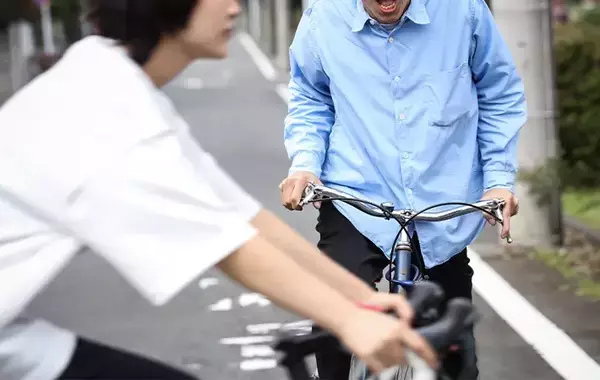 自転車の交通違反、もっとも検挙が多いのは？　覚えておきたい『止まれ』のルール