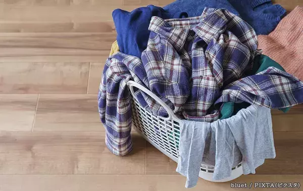 洗濯物、生乾きのニオイはなぜ起きる？　服のプロに聞いた『正しい対策』