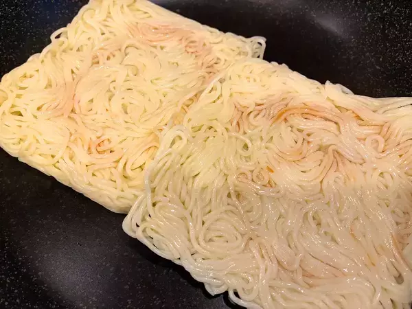 焼きそばの麺は『ほぐさず焼く』 仕上がりに驚き「専門店の味みたい」
