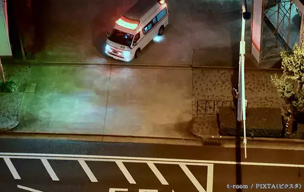 的外れなクラクションに困惑…　道路に描かれた『白い枠』の大事な意味とは
