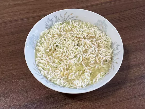 袋麺を水だけで『30分調理』　災害時に役立つ便利な方法が、タメになる