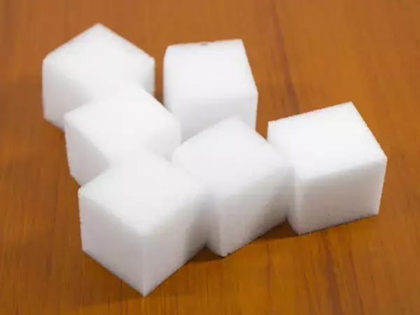 お菓子の空き箱は捨てないで！　指輪の収納になる『簡単リメイク術』【収納テク4選】