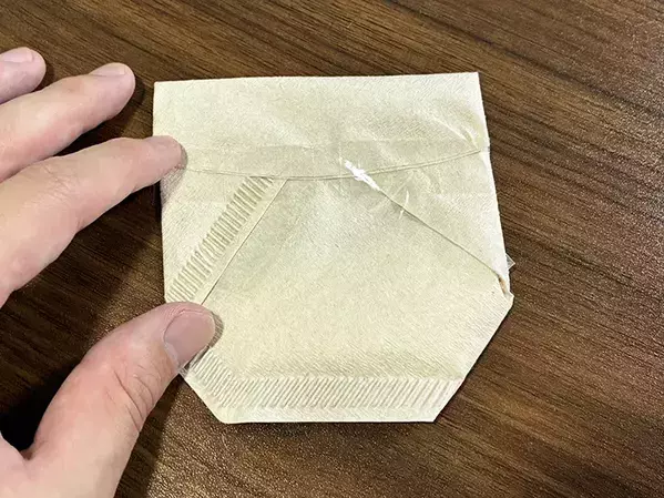コーヒーフィルターの意外な使い道！　3分で作れる『0円消臭剤』が「夏の玄関で大活躍」