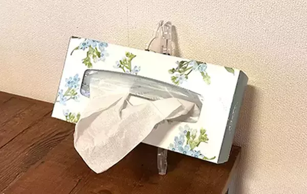 「こんなに便利なんだ」「ぜんぜん知らなかった」　ダイソーのイーゼルを使った意外な活用法5選！