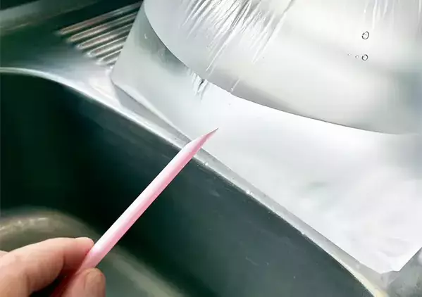 ビニール袋とストローでできる『節水対策』　災害時に助かる自衛隊の裏ワザが、こちら