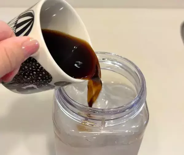 「冷蔵庫で冷やすのやめた」　麦茶がたった『2分』で作れる目からウロコの裏ワザ