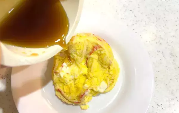 ダイソーで見つけた『かに玉職人』　かに玉以外の料理にも？「ふわっふわでおいしい」