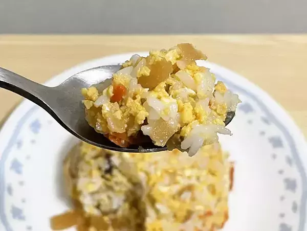 『ちらし寿司』焼いてみた！　チャーハン風アレンジに「あっという間に完食」