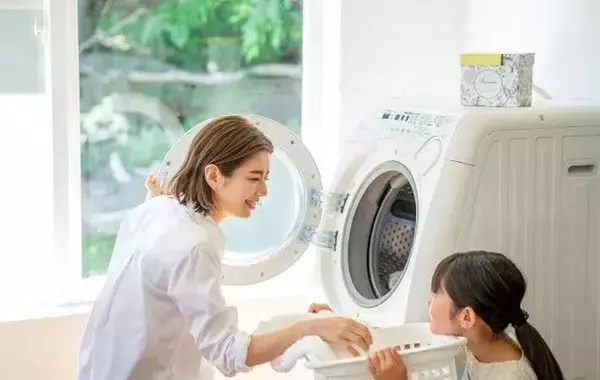 黄ばんだTシャツ、捨てる前に試して！　洗濯研究家が教える復活術