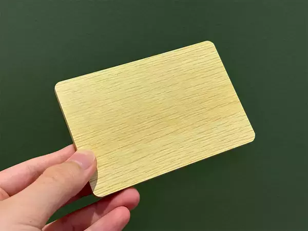 110円で買った『ホワイトボード』　玄関やデスクで活躍する使い方が、こちら