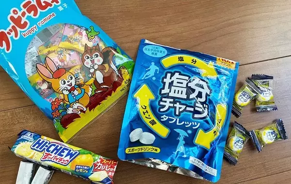 ダイソーで買った『ドリンクボトル』の活用術　中が見えるのを利用して？