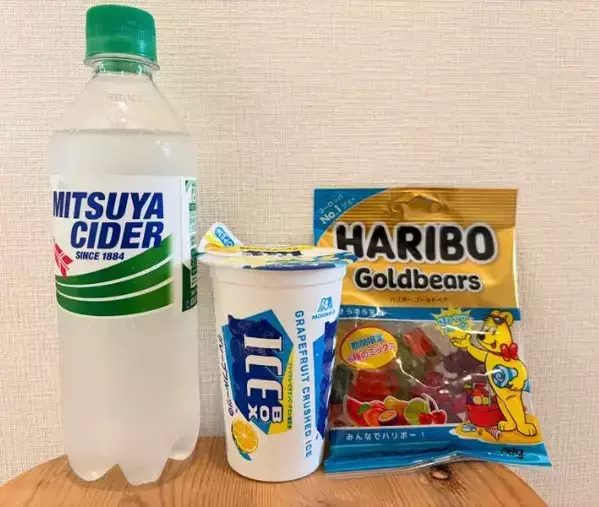 『三ツ矢サイダー』はそのまま飲みません　氷の代わりに入れたのは？