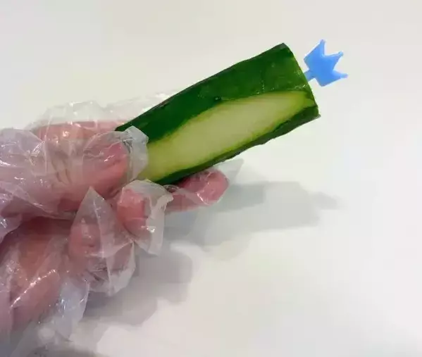 『白だしに漬けて一晩』　凍らせたキュウリの食感が？「これはクセになる！」