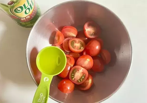旬のミニトマトを使って「5分以内で一品」　意外な組み合わせが家族にヒット