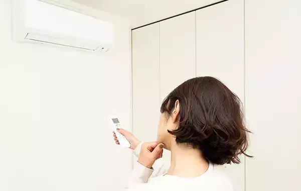 リモコンが作動しなかったら、エアコンに『問題あり』？　メーカーに聞いた