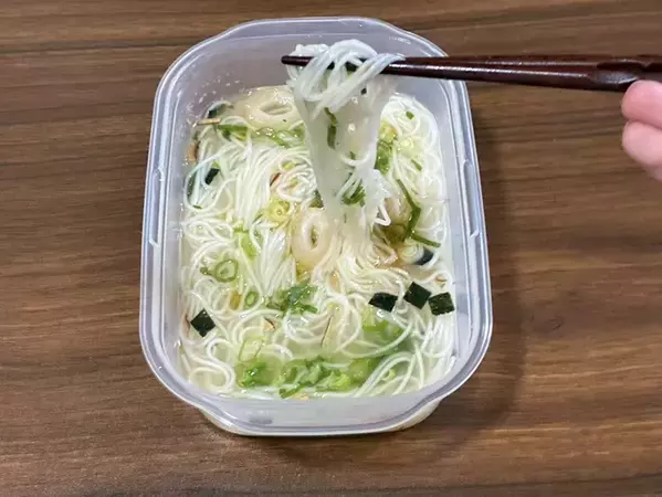 そうめん1束を500Wレンジでチン！　手順4つで作れる10分レシピが「絶品！」