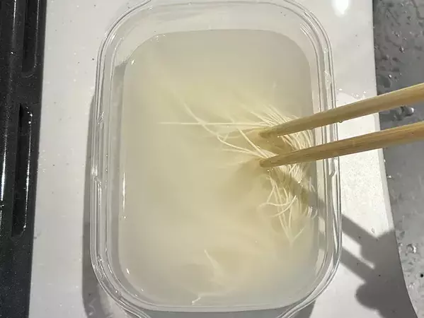 そうめん1束を500Wレンジでチン！　手順4つで作れる10分レシピが「絶品！」