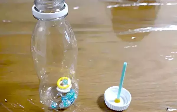 たまった保冷剤の『中身』を使う！　意外な活用法に「捨てなくてよかった」「夏にピッタリ」