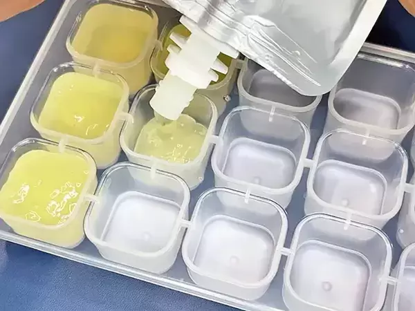 無印の『飲むゼリー』を製氷皿に入れて凍らすと？「いろいろアレンジできる」
