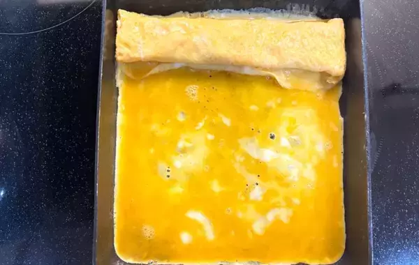 高校生息子が「この玉子焼き、どうやったの？」　焼きたてを巻き簾にのせて？
