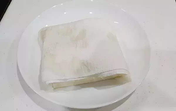 大葉で木綿豆腐を巻いて…　できた簡単おかずに「豆腐なのにご飯が進む」「夫が感動」