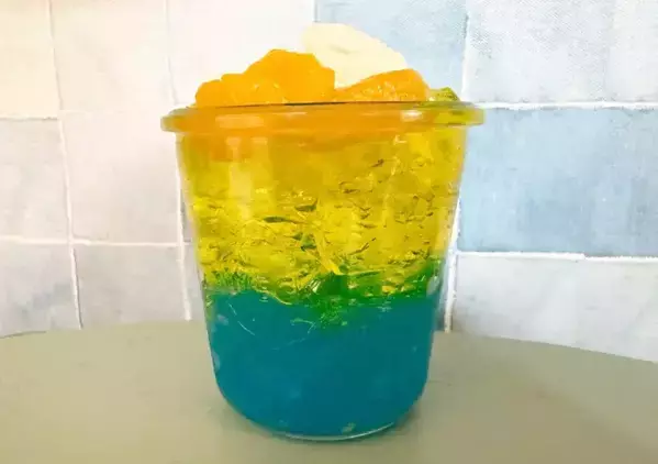 使い道に迷う『かき氷シロップ』　簡単消費レシピに「子供がペロリ」「シュワっとする」