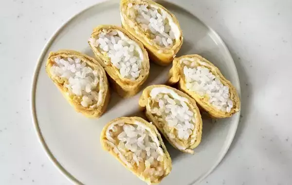 玉子焼きに『余ったご飯』を入れてみて　「小腹が空いた時」「高校生の弁当に」