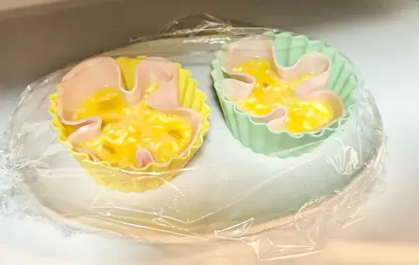 7歳息子から「どうやって作ったの」と好評　玉子焼きをお花型にしてみた