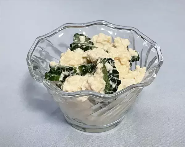 ゴーヤと豆腐に『大さじ1杯』　混ぜるだけの簡単おかずに「箸が進む」「苦みが苦手な人にも」