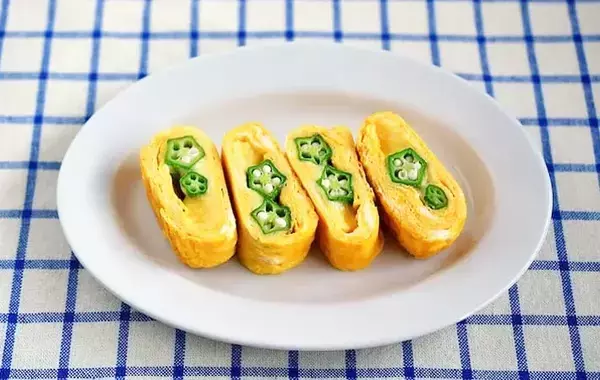 玉子焼きに『2本』入れてみて！　切ると「断面かわいい」「食感がいい」【管理栄養士のレシピ】