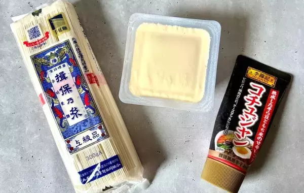 ピンク色になった『豆腐一丁』　めんつゆ要らずの食べ方に「暑い日にぴったり！」