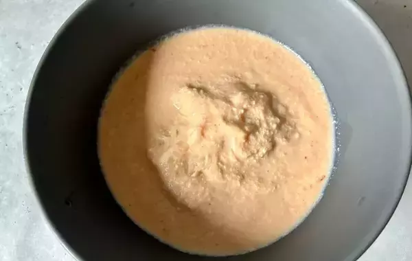 ピンク色になった『豆腐一丁』　めんつゆ要らずの食べ方に「暑い日にぴったり！」